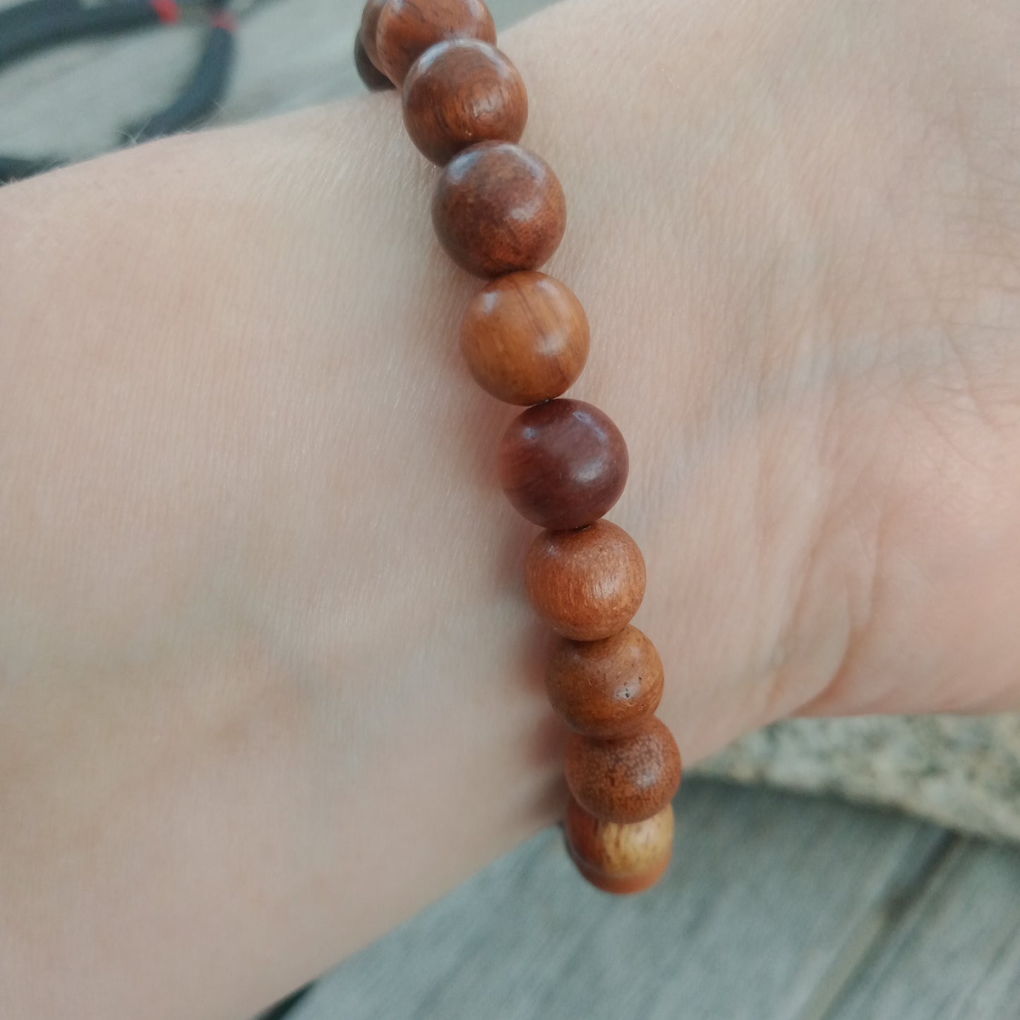 Bracelet en bois de Santal, cristal de roche et jaspe paysage