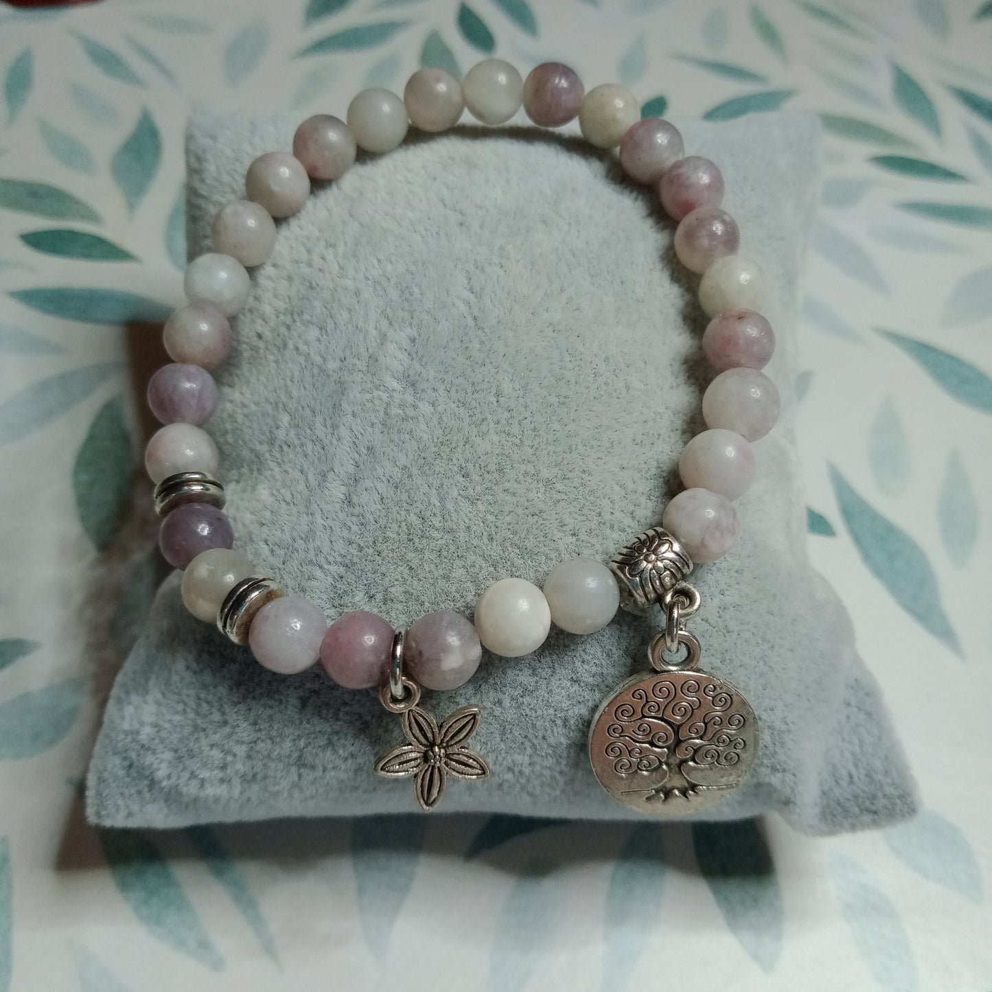 Bracelet en kunzite et arbre de vie