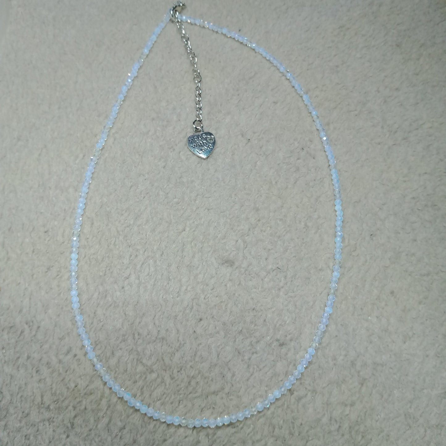 Collier ras de cou en opalite