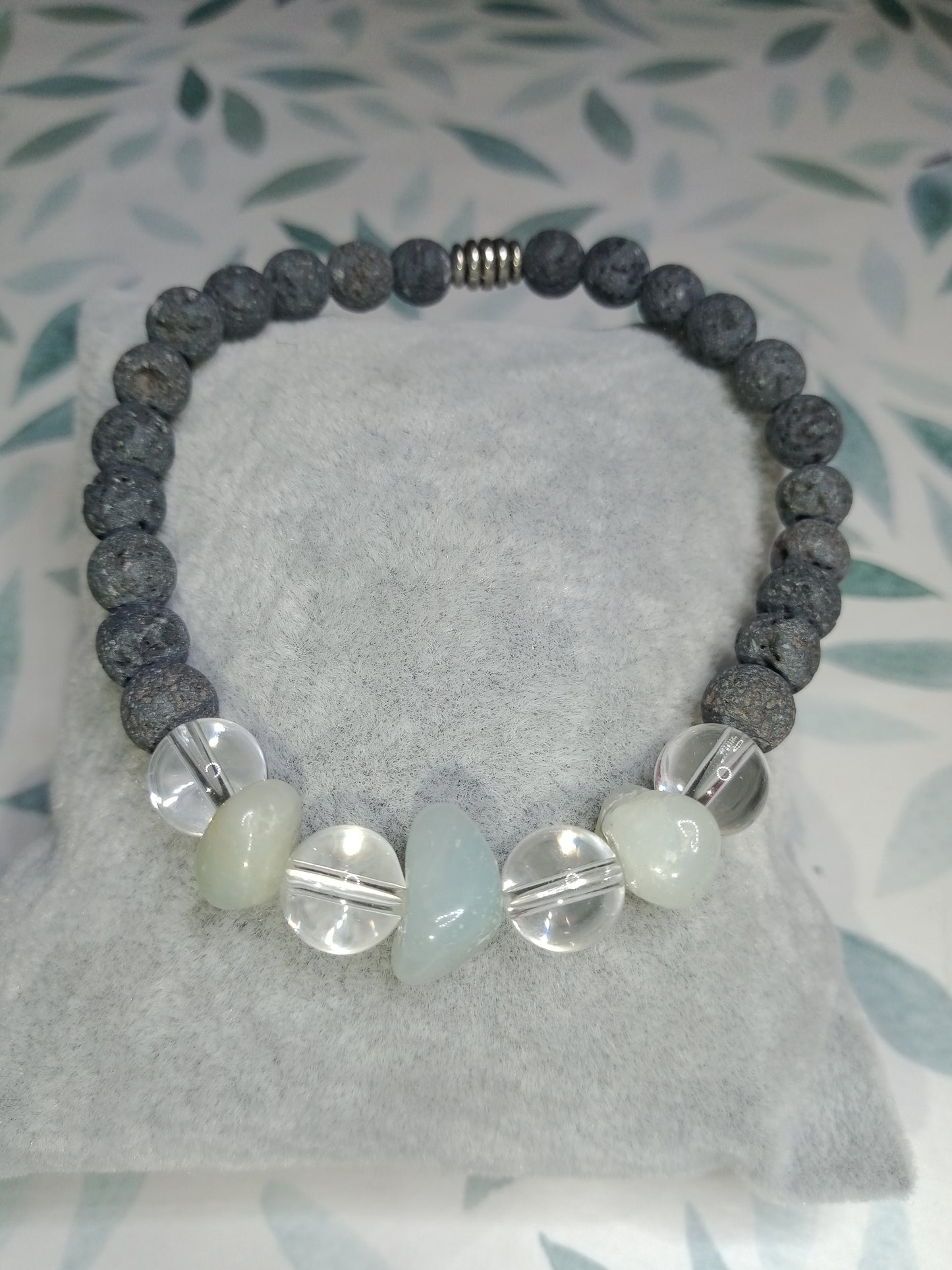 Bracelet en amazonite, cristal de roche et pierre de lave