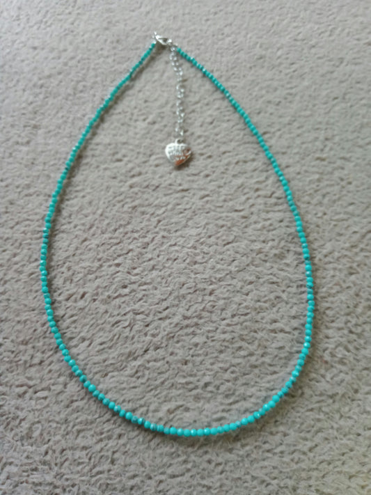 Collier ras de cou en turquoise