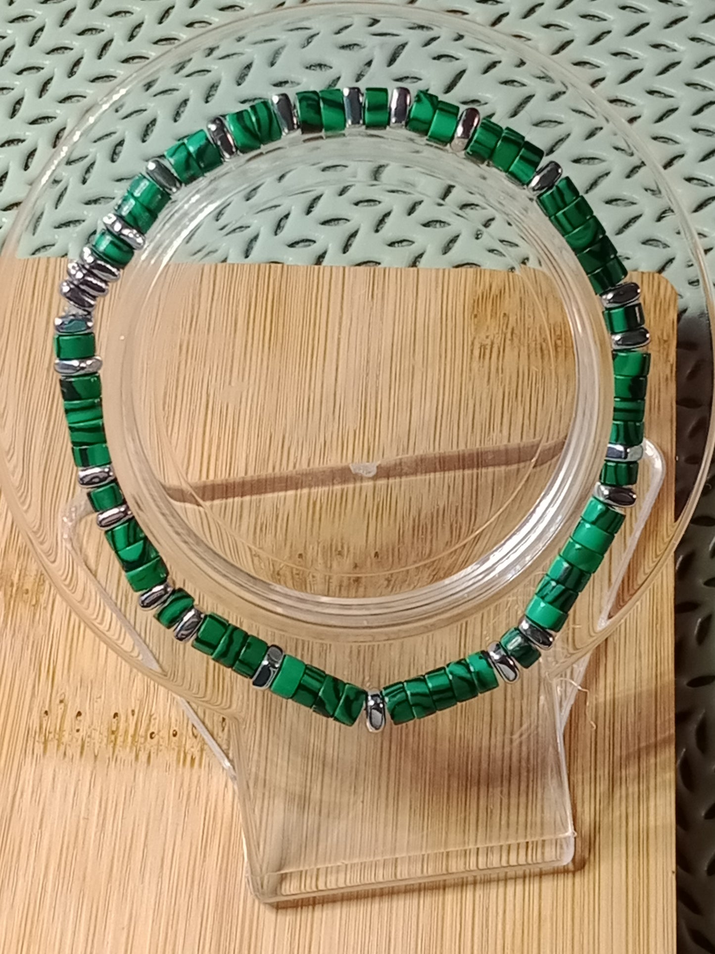 Bracelet heishi en malachite et hématite