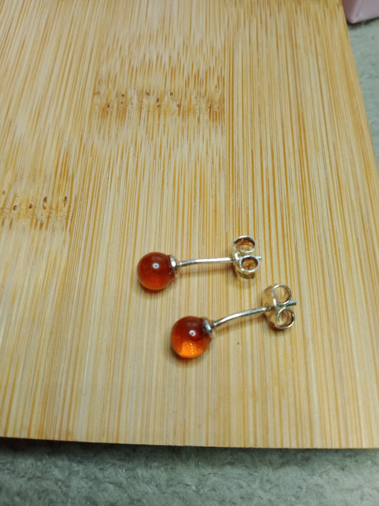 Boucles d'oreilles puces en Ambre