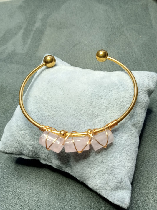 Bracelet jonc en quartz rose