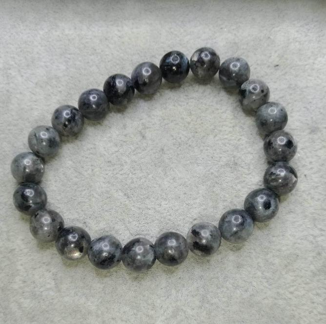 Bracelet en larkivite