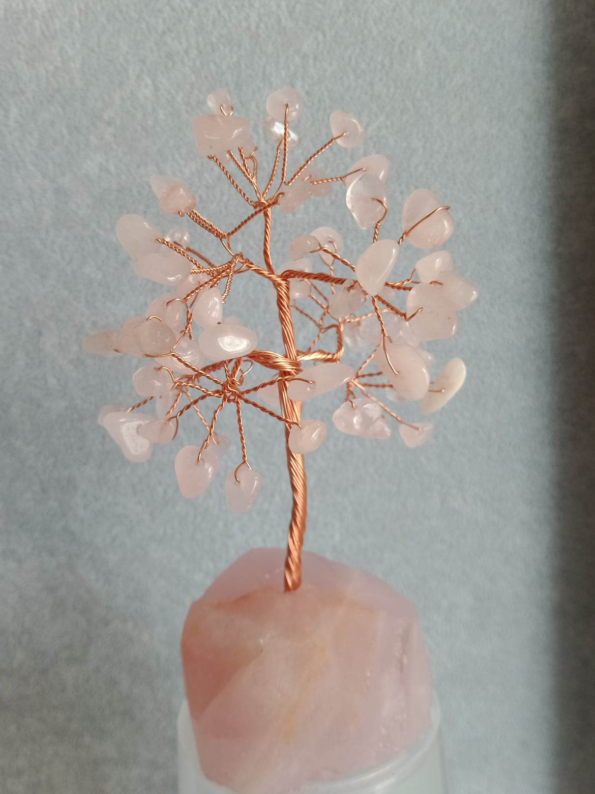 Arbre de chance en quartz rose et pierre brute quartz rose